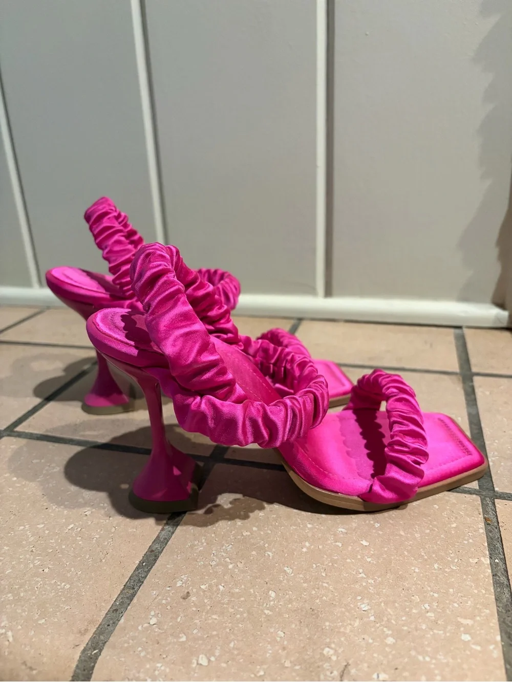 RAYE Kia Heel in Hot Pink
